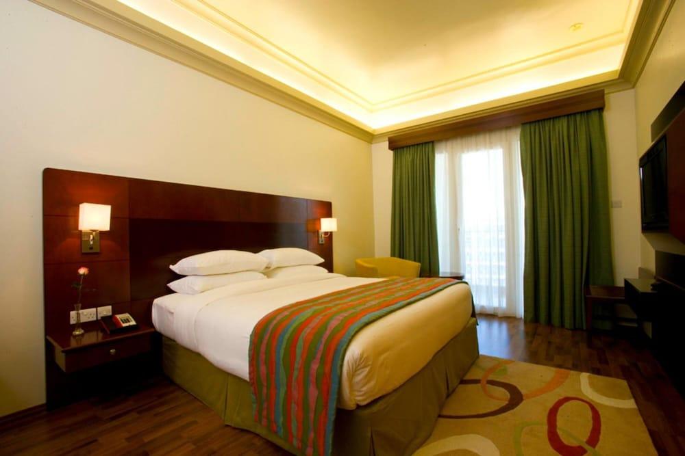 Al Khoory Hotel Apartments Al Barsha Dubai Exteriör bild