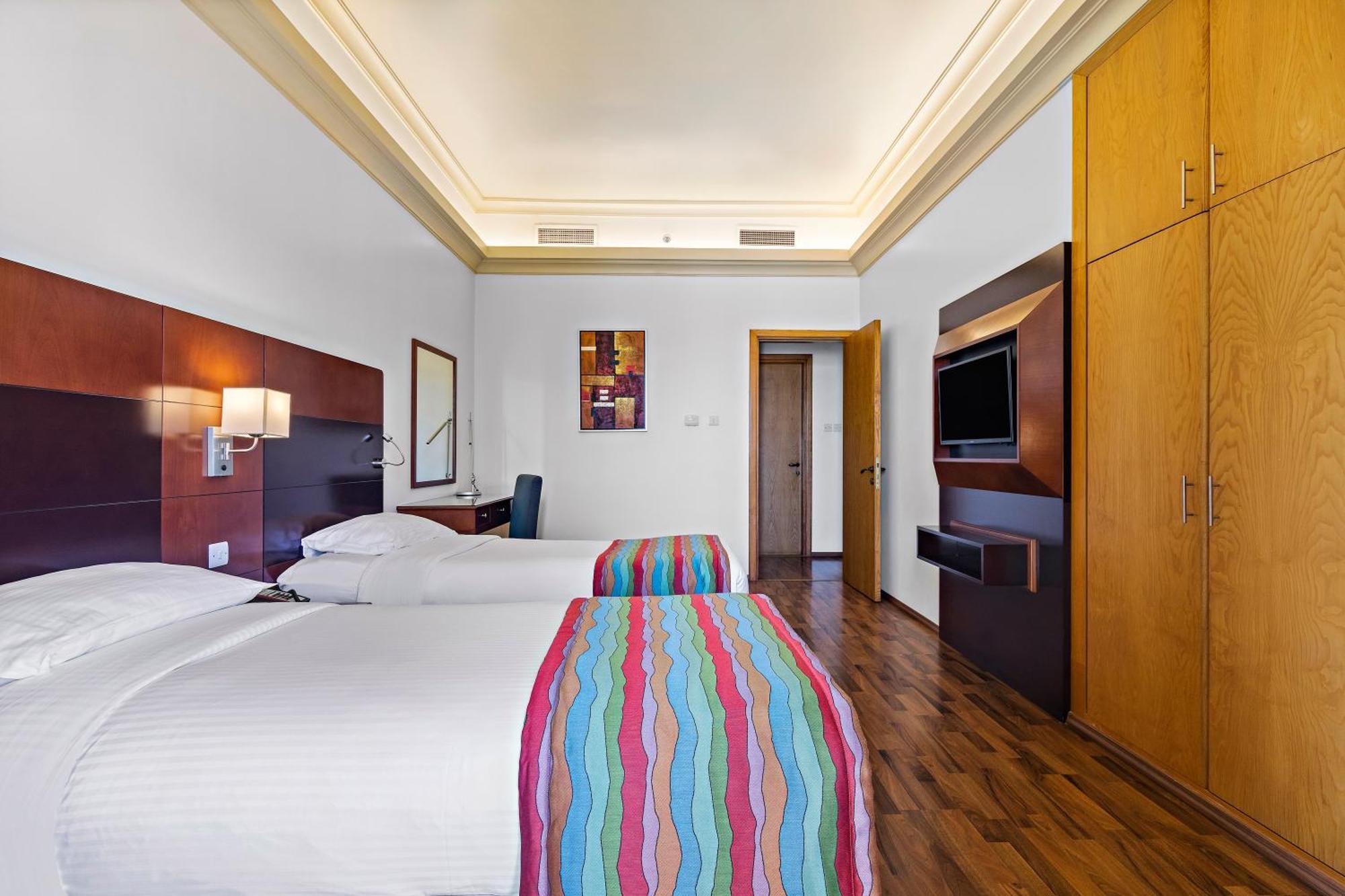 Al Khoory Hotel Apartments Al Barsha Dubai Exteriör bild